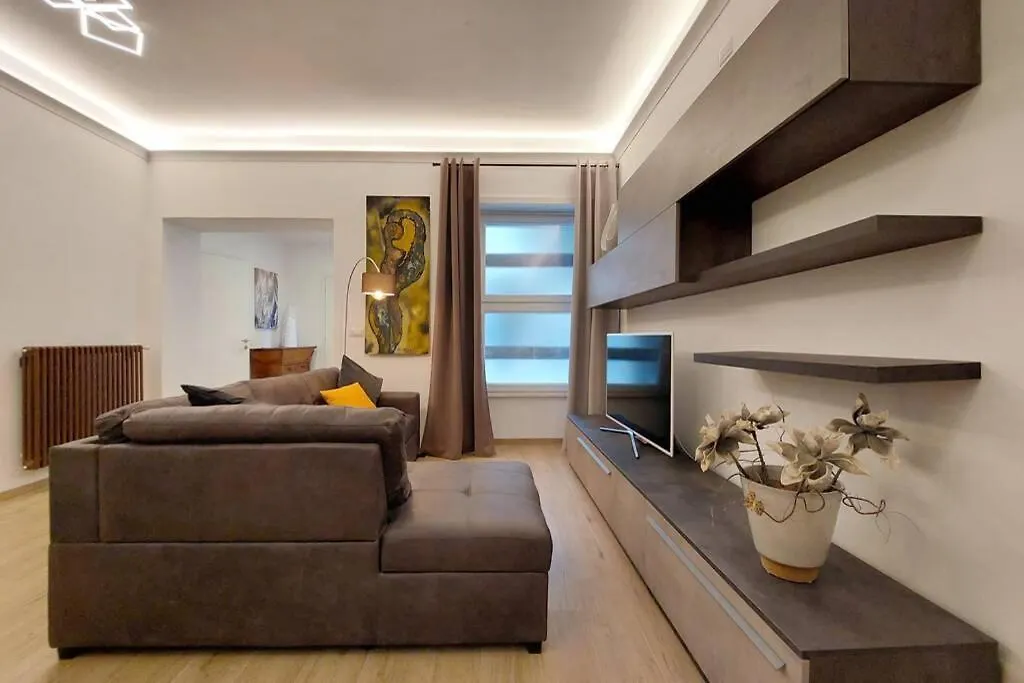 Aventino Contemporary Apartment Rome 0*,  Italy